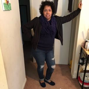 Meet your Posher, Desiree